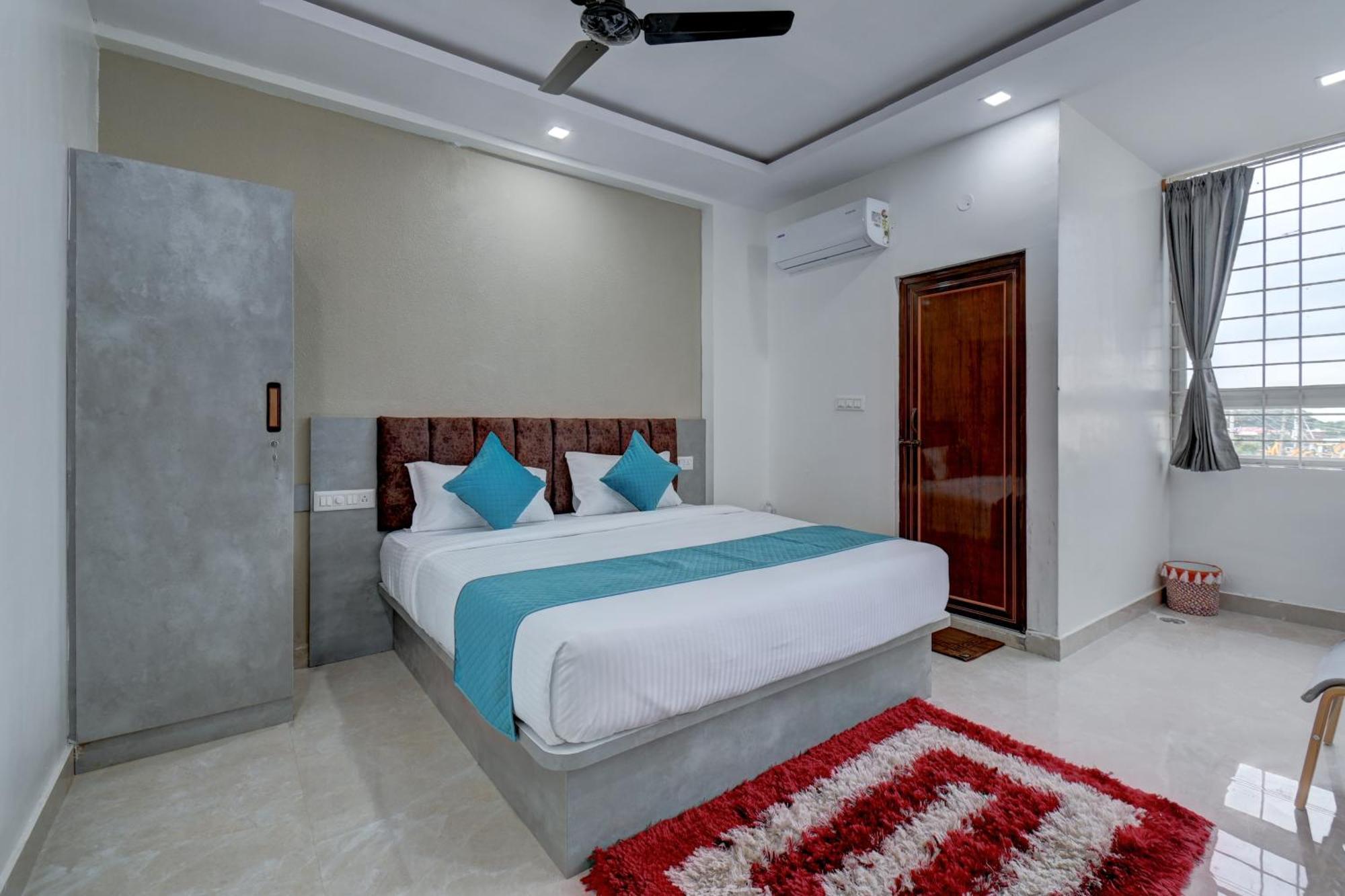 Hotel Cloud 9 Luxury Stay Майсуру Екстер'єр фото