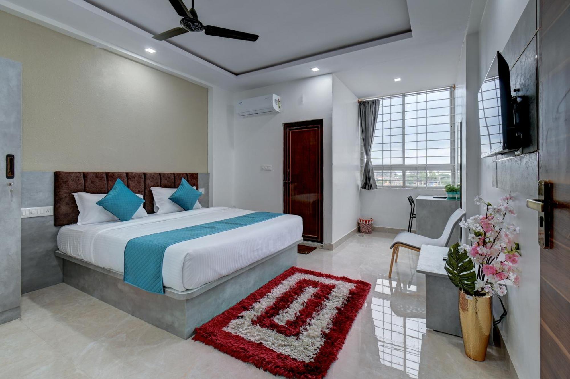 Hotel Cloud 9 Luxury Stay Майсуру Екстер'єр фото